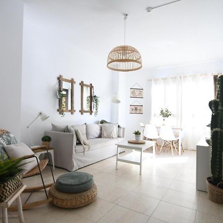 Near The Beach - 3Bed - 2Bath - Wifi Лас-Пальмас-де-Гран-Канария Экстерьер фото