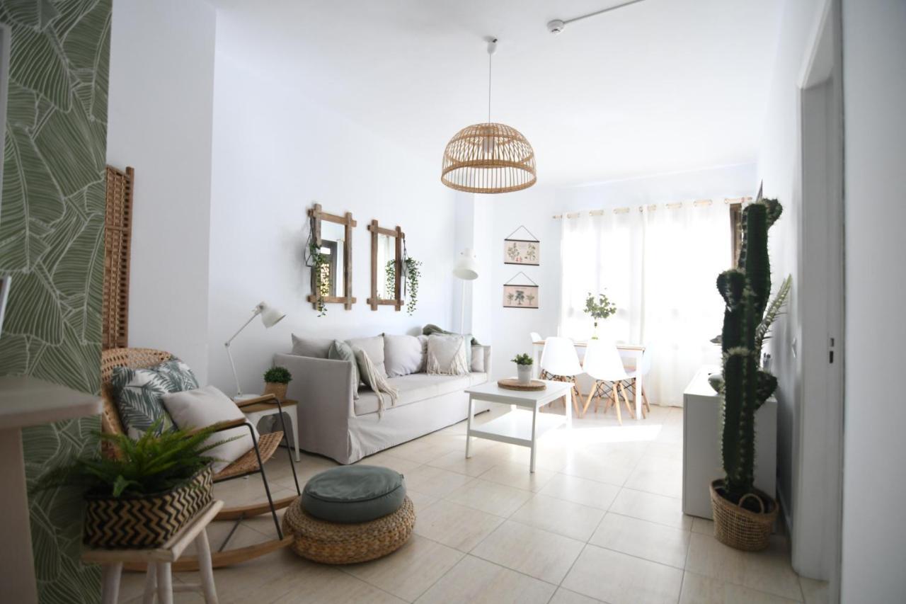 Near The Beach - 3Bed - 2Bath - Wifi Лас-Пальмас-де-Гран-Канария Экстерьер фото