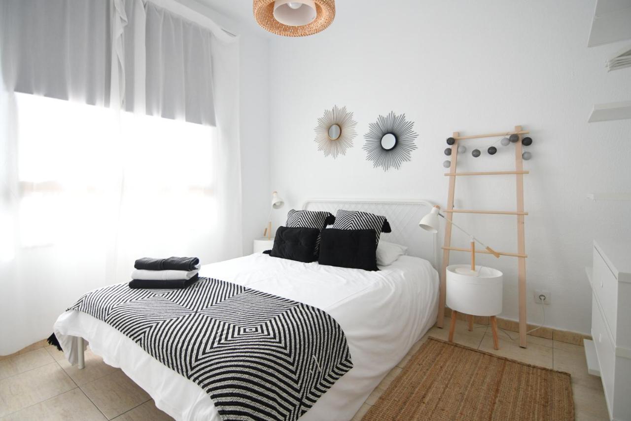 Near The Beach - 3Bed - 2Bath - Wifi Лас-Пальмас-де-Гран-Канария Экстерьер фото