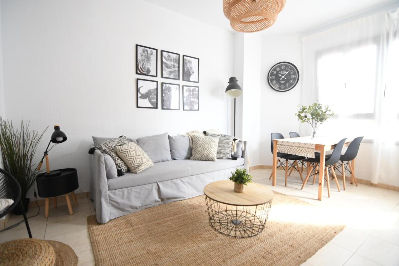 Near The Beach - 3Bed - 2Bath - Wifi Лас-Пальмас-де-Гран-Канария Экстерьер фото