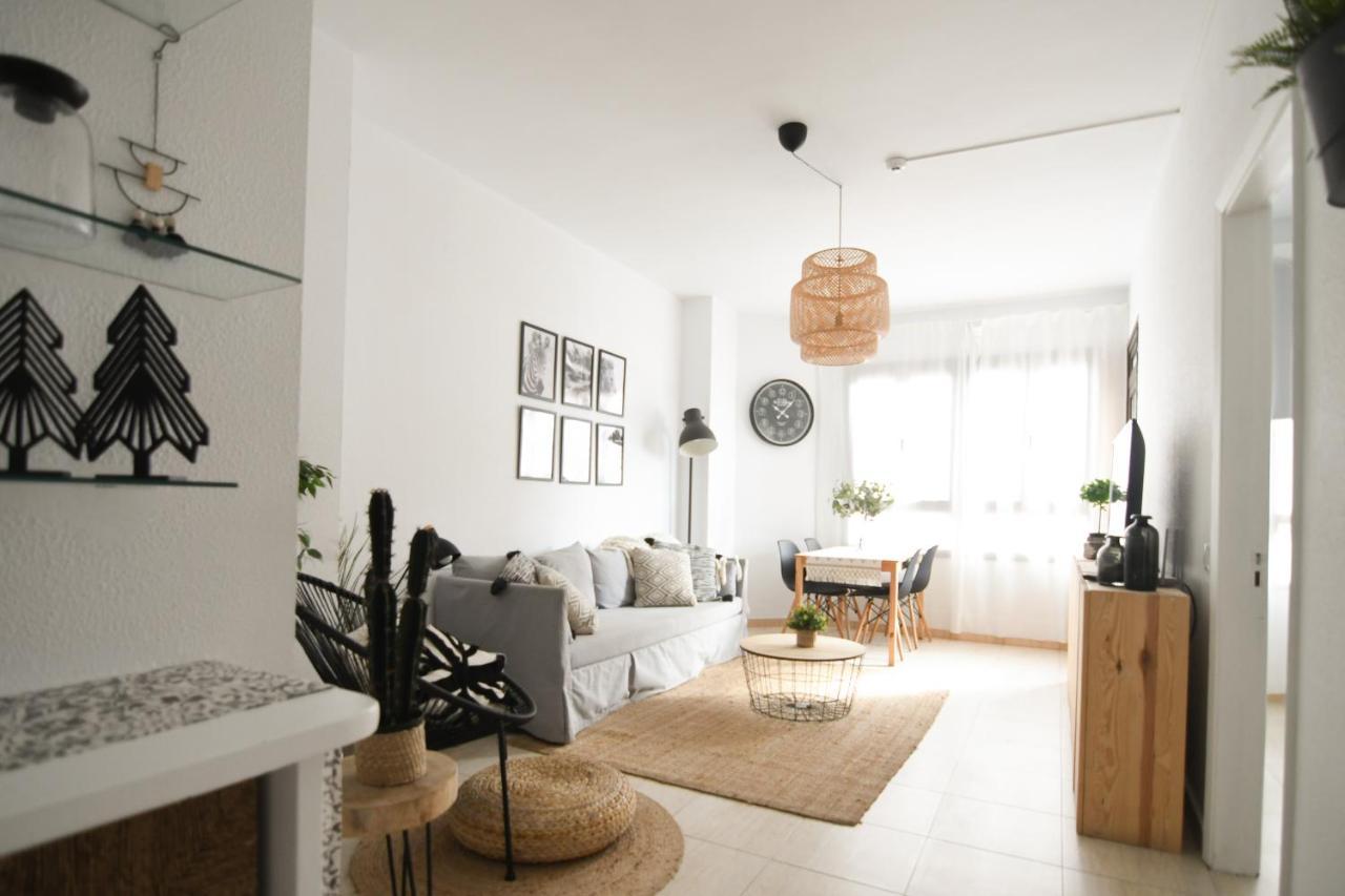Near The Beach - 3Bed - 2Bath - Wifi Лас-Пальмас-де-Гран-Канария Экстерьер фото